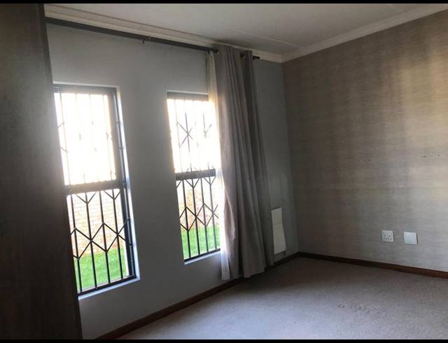 3 BEDROOM PROPERTY TO RENT IN SUMMERSET